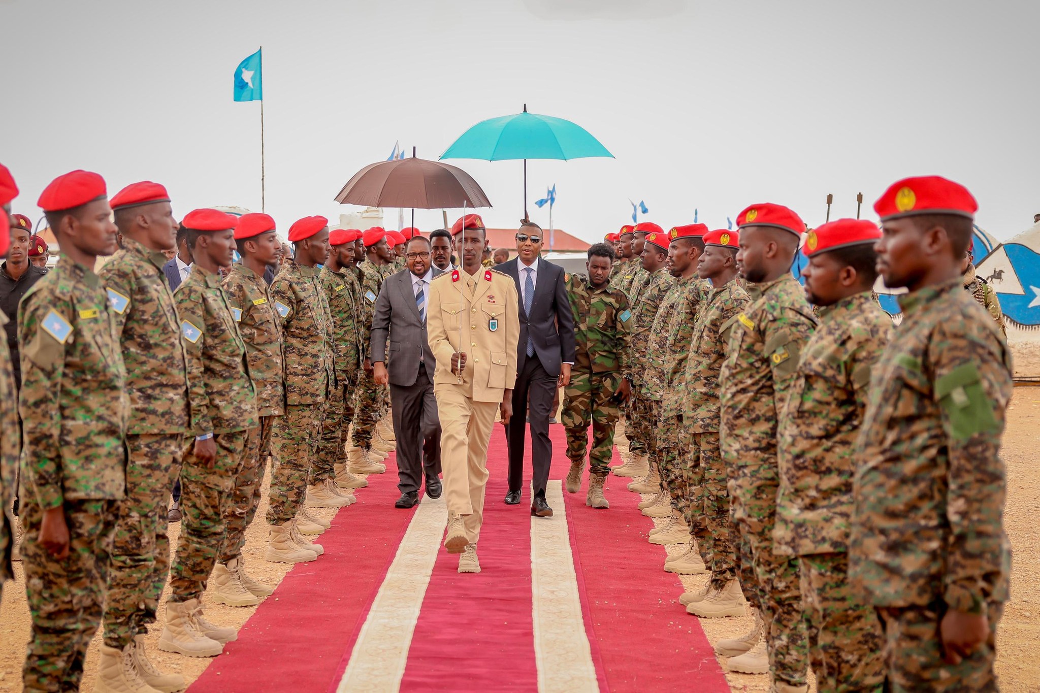 Raysal wasaaraha oo dib ugu soo laabtey Muqdisho